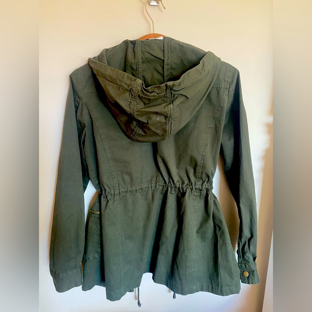 Women’s Jacket - Picture 2 of 3